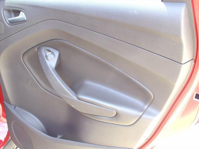 used 2013 Ford Escape car, priced at $9,995