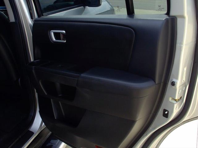 used 2013 Honda Pilot car, priced at $10,995