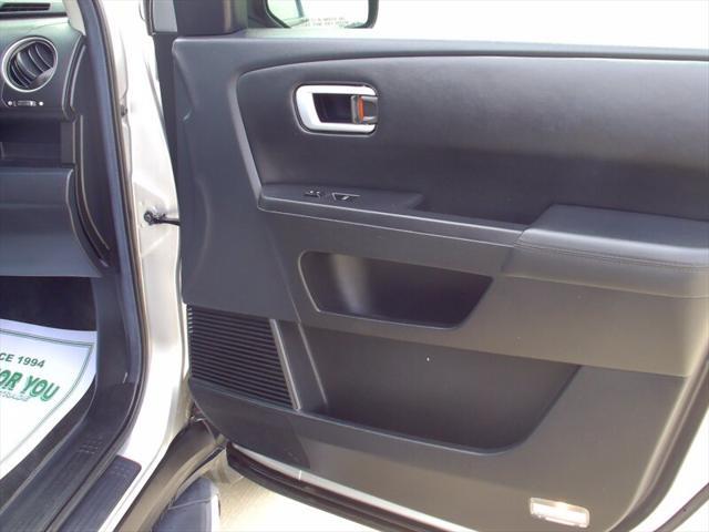 used 2013 Honda Pilot car, priced at $10,995