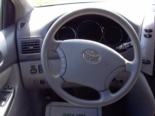 used 2006 Toyota Sienna car, priced at $7,995