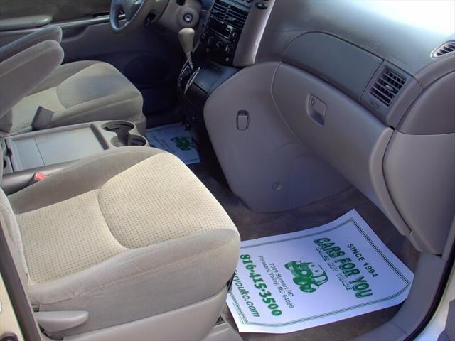 used 2006 Toyota Sienna car, priced at $7,995