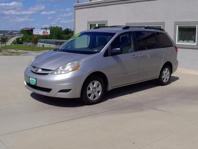 used 2006 Toyota Sienna car, priced at $7,995