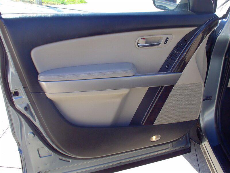 used 2010 Mazda CX-9 car, priced at $9,995