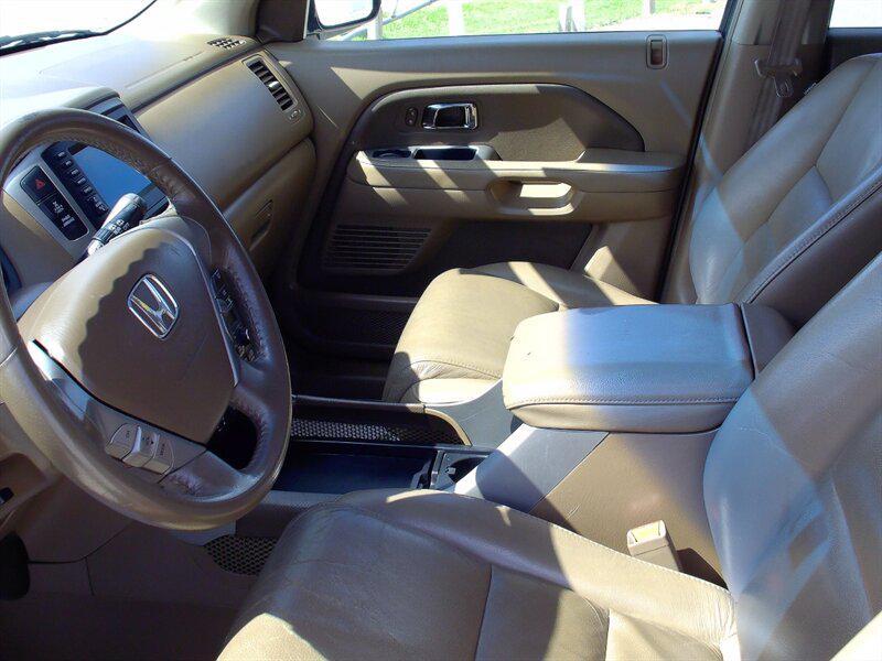 used 2006 Honda Pilot car, priced at $6,495