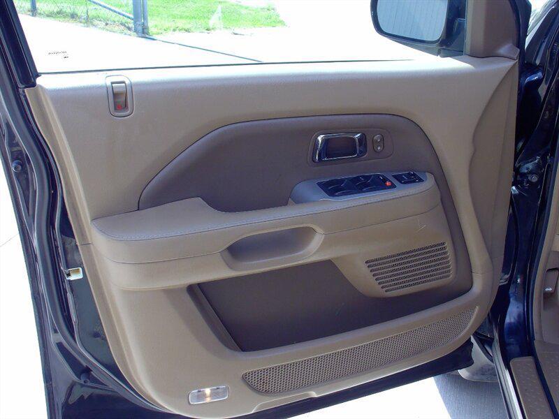 used 2006 Honda Pilot car, priced at $6,495
