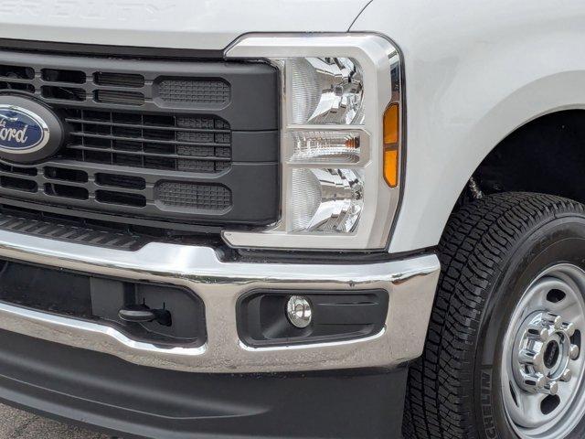new 2025 Ford F-350 car, priced at $55,935