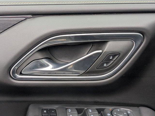 used 2023 GMC Yukon car, priced at $53,258