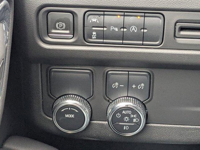 used 2023 GMC Yukon car, priced at $53,258