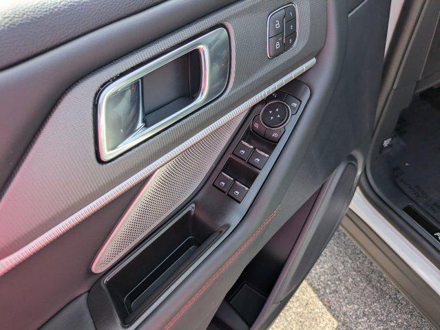 new 2025 Ford Explorer car, priced at $59,595