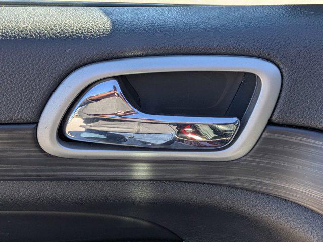 used 2022 Jeep Grand Cherokee car, priced at $23,995