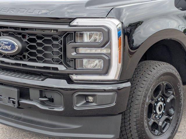 new 2025 Ford F-250 car