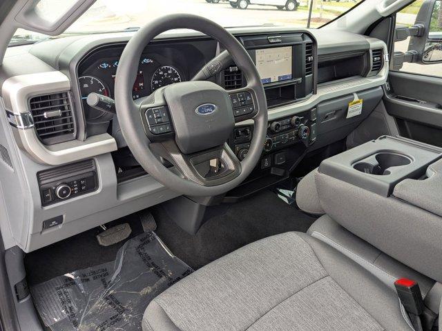 new 2025 Ford F-250 car