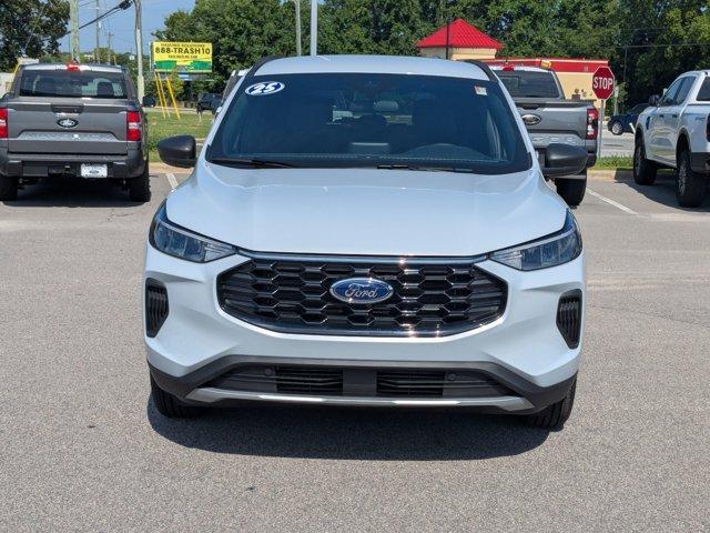 new 2025 Ford Escape car, priced at $29,195