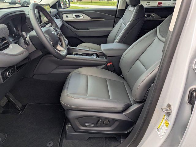 new 2025 Ford Explorer car, priced at $43,690