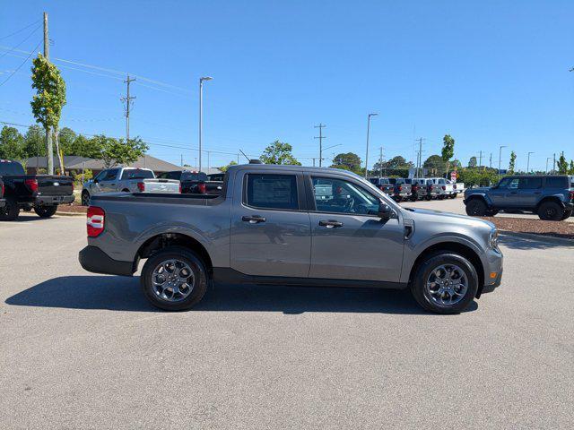 new 2025 Ford Maverick car