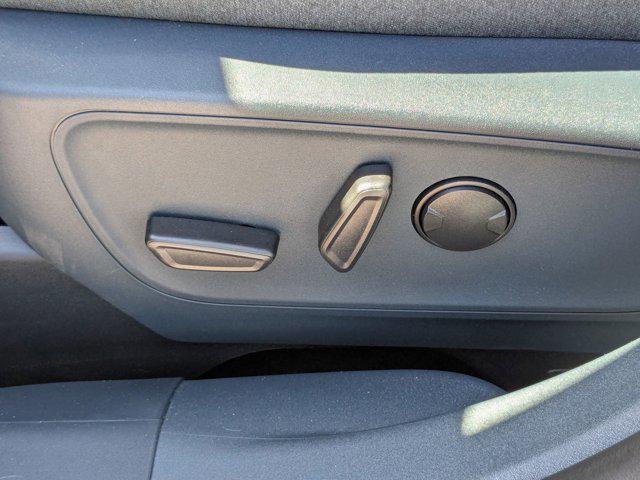 new 2025 Ford Maverick car