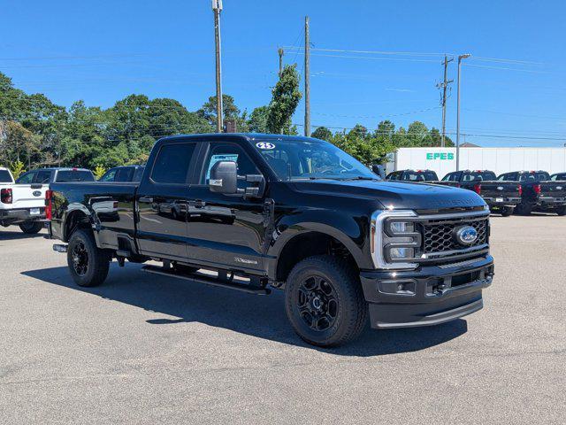 new 2025 Ford F-250 car, priced at $69,940