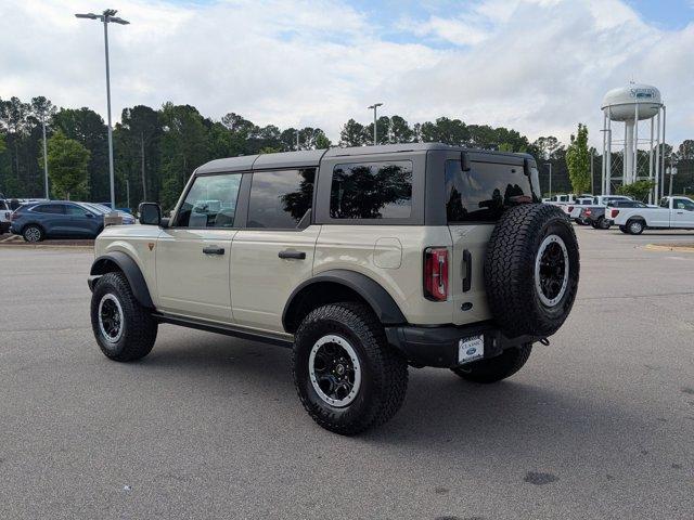 new 2025 Ford Bronco car
