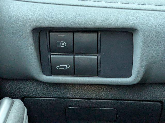 used 2021 Toyota Highlander car, priced at $26,990