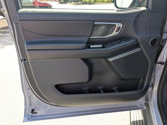 new 2025 Ford Expedition Max car, priced at $86,965