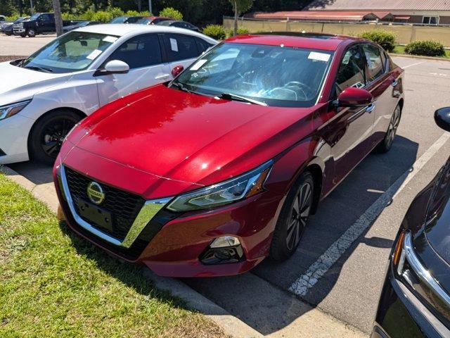 used 2022 Nissan Altima car, priced at $27,990