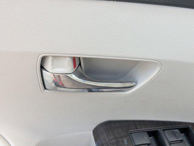 used 2014 Toyota Venza car, priced at $12,990