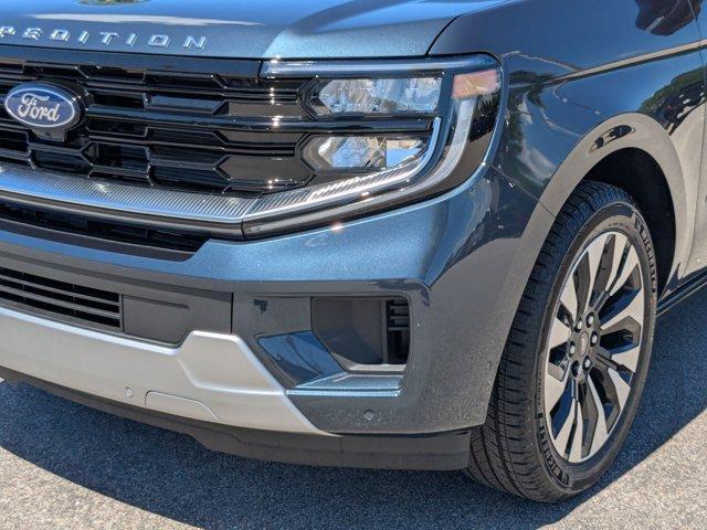 new 2025 Ford Expedition car, priced at $79,730