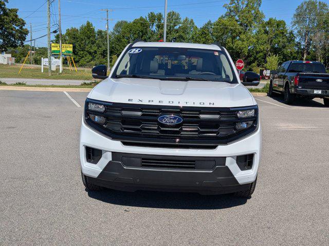 new 2025 Ford Expedition car