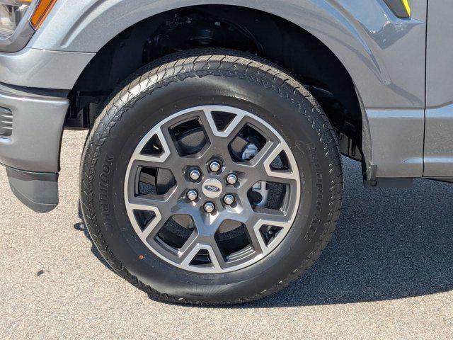 new 2025 Ford F-150 car