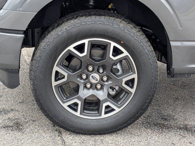 new 2025 Ford F-150 car, priced at $51,660