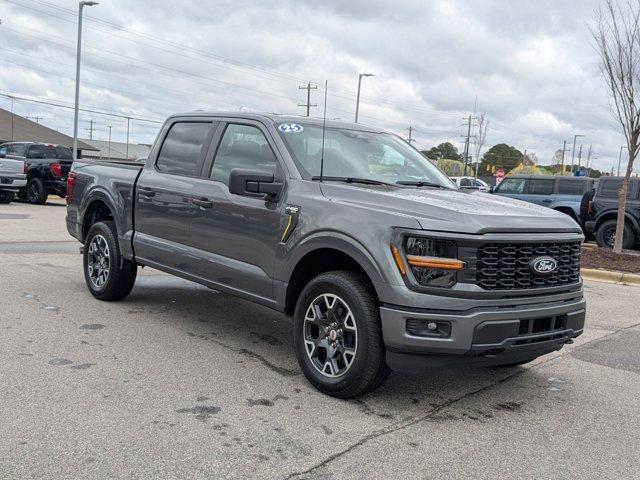 new 2025 Ford F-150 car, priced at $51,660
