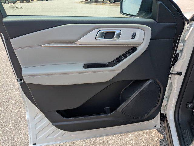 new 2025 Ford Explorer car, priced at $44,485