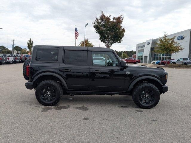 new 2025 Ford Bronco car, priced at $50,960