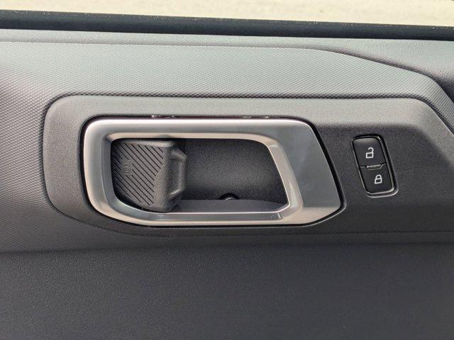 new 2025 Ford Bronco car, priced at $50,960