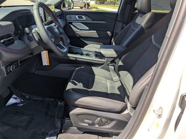 new 2025 Ford Explorer car