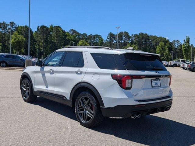 new 2025 Ford Explorer car