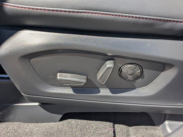 new 2025 Ford Explorer car