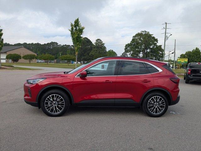 new 2025 Ford Escape PHEV car, priced at $43,010