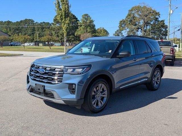 new 2025 Ford Explorer car