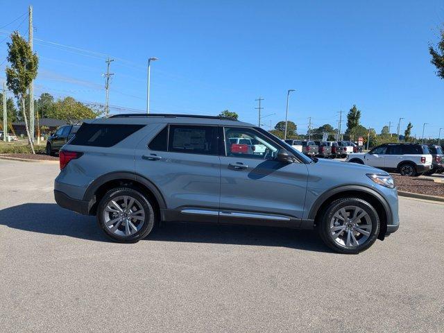 new 2025 Ford Explorer car, priced at $49,750