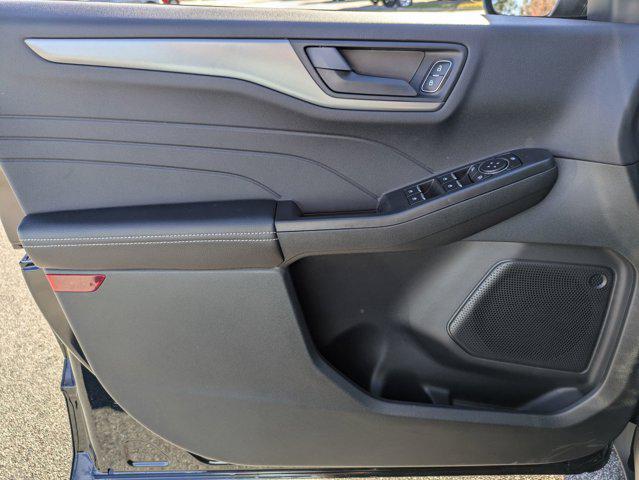 new 2025 Ford Escape car, priced at $30,485