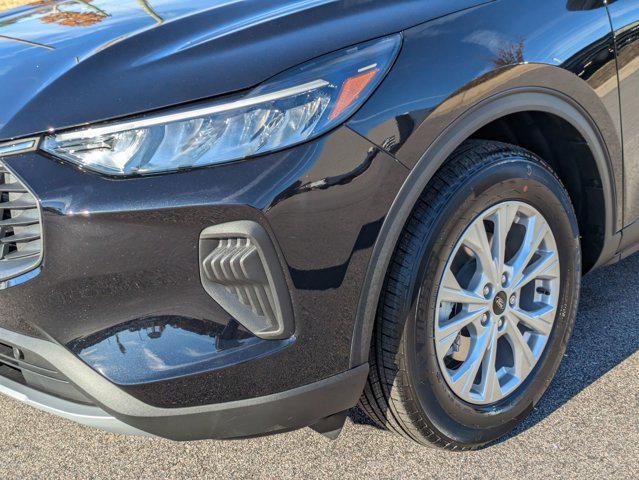 new 2025 Ford Escape car, priced at $30,485
