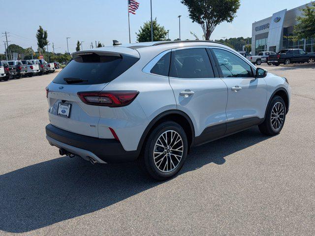 new 2025 Ford Escape PHEV car, priced at $33,890