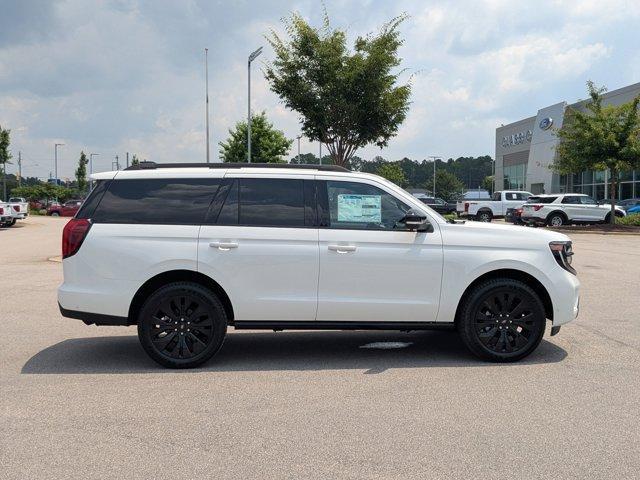 new 2025 Ford Expedition car, priced at $80,990