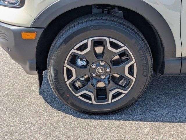 new 2025 Ford Bronco Sport car, priced at $39,080
