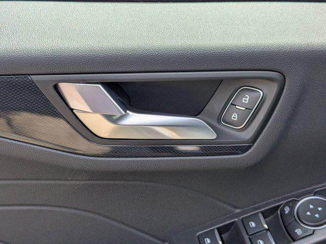 new 2025 Ford Escape car, priced at $33,325