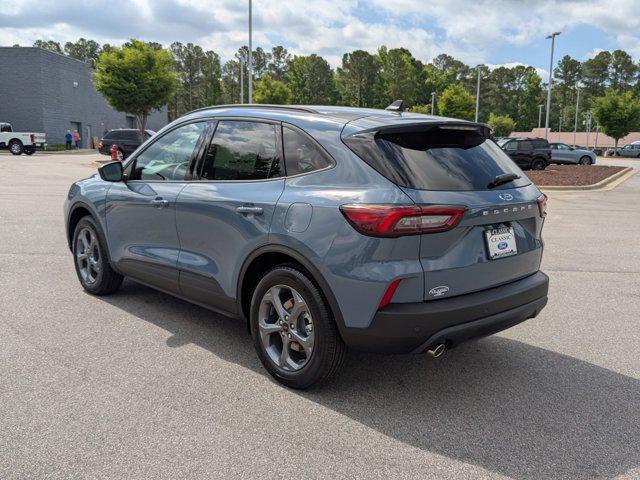 new 2025 Ford Escape car, priced at $33,325