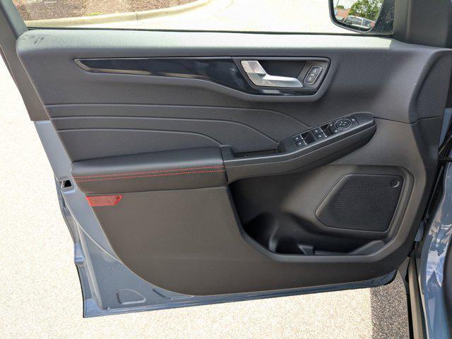 new 2025 Ford Escape car, priced at $33,325