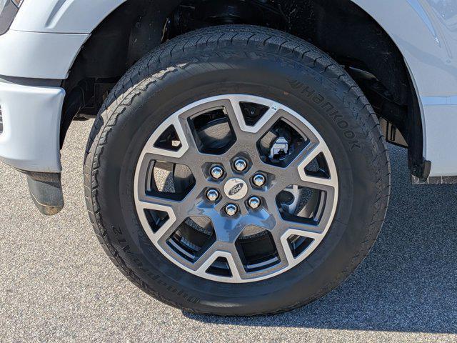 new 2025 Ford F-150 car