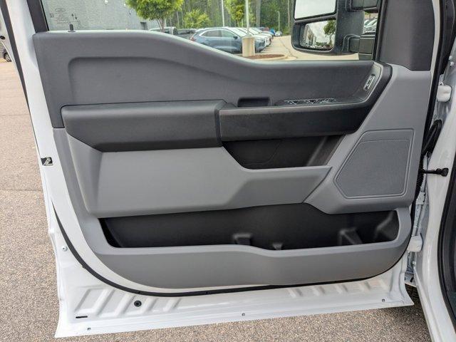 new 2025 Ford F-250 car, priced at $55,430